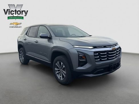 New 2026 Chevrolet Equinox LT w/ Convenience Package II image 8