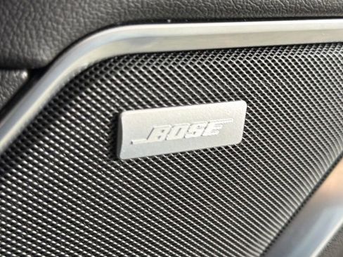 Used 2024 GMC Sierra 1500 SLT AWD/4WD image 39