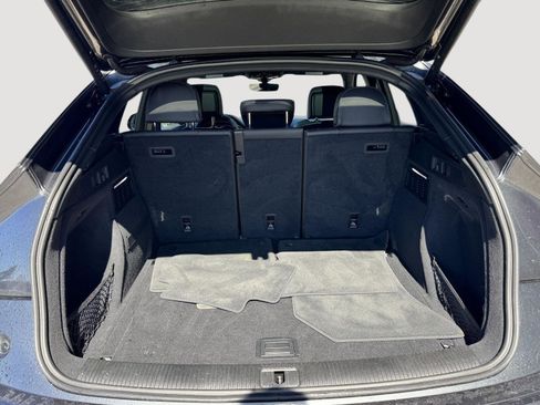 Used 2025 Audi Q5 2.0T Premium image 25