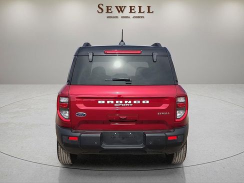 Used 2025 Ford Bronco Sport Outer Banks AWD/4WD image 4