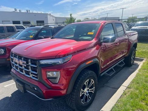 Used 2024 GMC Canyon AT4 w/ Canyon Safety Plus Package AWD/4WD image 3