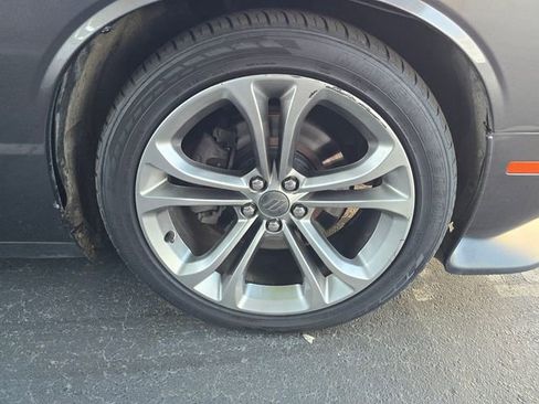 Used 2020 Dodge Challenger R/T image 4