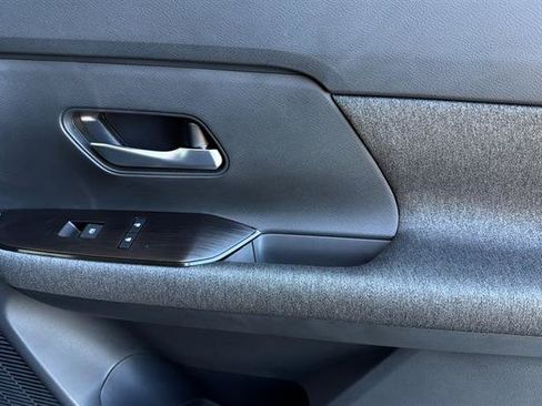 New 2026 Nissan Kicks SV FWD image 19