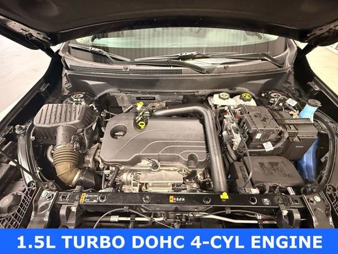 Used 2024 GMC Terrain SLT image 43