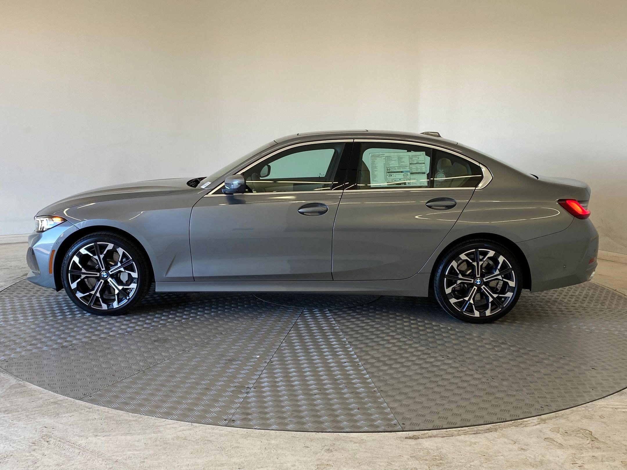Used 2026 BMW 330i xDrive Sedan w/ Premium Package AWD/4WD image 2