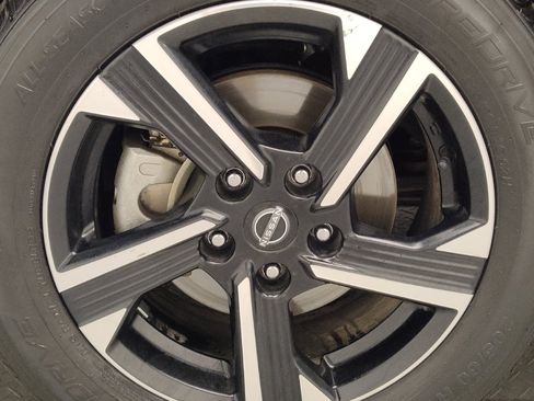 Used 2024 Nissan Sentra SV FWD image 31