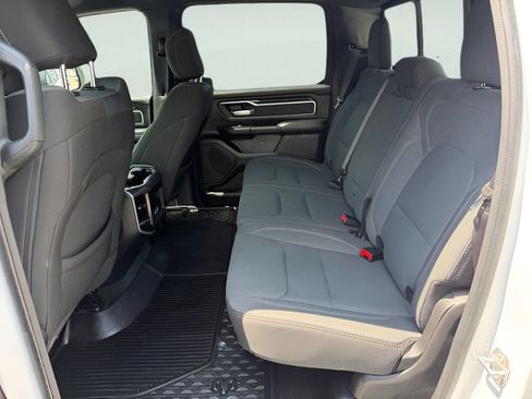 Used 2023 RAM 1500 Big Horn AWD/4WD image 30