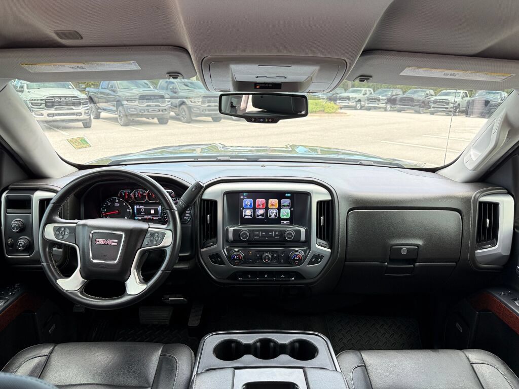 Used 2018 GMC Sierra 1500 SLT w/ SLT Premium Package AWD/4WD image 12