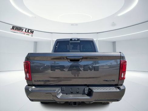 New 2026 RAM 2500 Laramie AWD/4WD image 4
