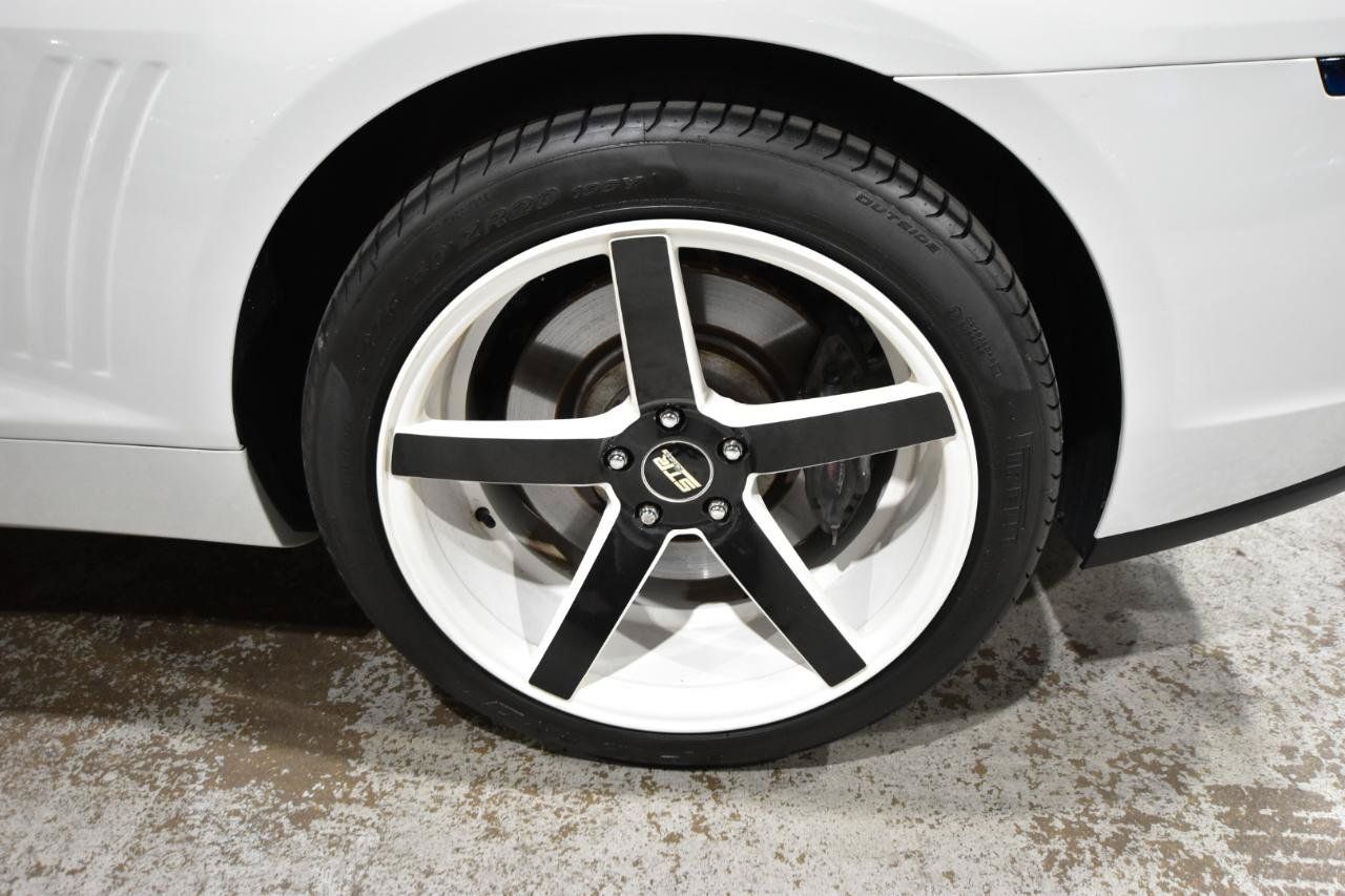 Used 2014 Chevrolet Camaro SS w/ RS Package RWD image 47