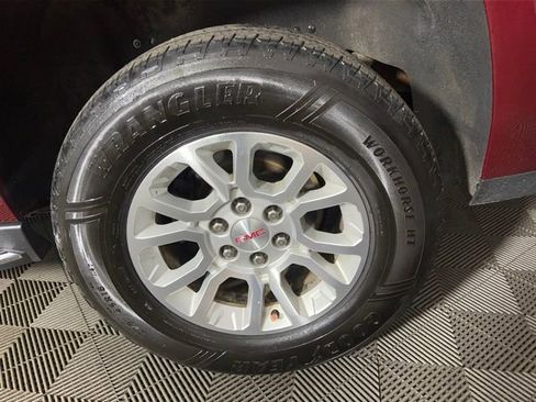 Used 2019 GMC Yukon XL SLT image 23