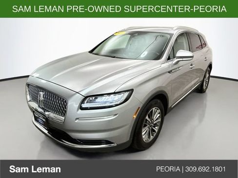 Used 2021 Lincoln Nautilus FWD w/ Equipment Group 101A image 3