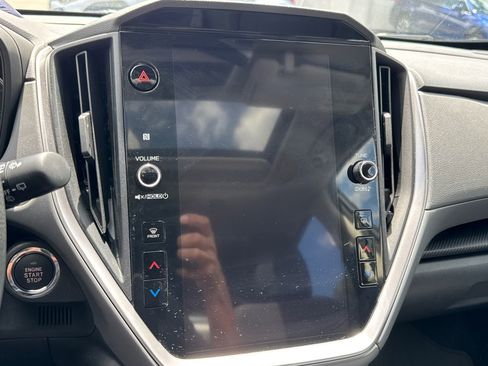 Certified 2025 Subaru Crosstrek 2.0i Premium AWD/4WD image 4