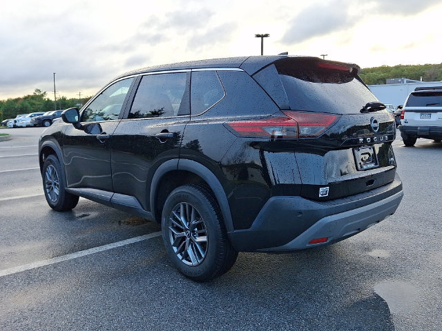 Used 2023 Nissan Rogue S AWD/4WD image 4