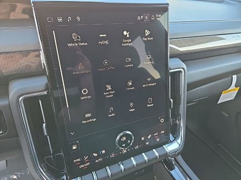 New 2026 GMC Yukon XL Elevation w/ Elevation Premium Package image 24