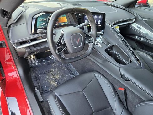 Used 2023 Chevrolet Corvette Stingray Convertible w/ 1LT image 18