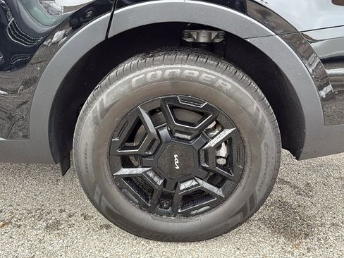 Used 2024 Kia Sorento SX Prestige w/ Olive Brown Leather Package image 32