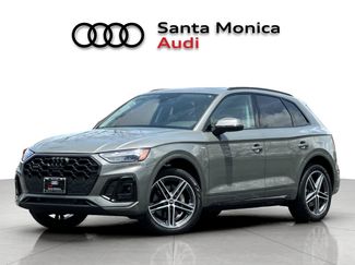 Used 2023 Audi Q5 e Premium Plus w/ Premium Plus Package AWD/4WD video 1