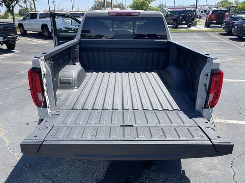 New 2026 GMC Sierra 1500 AT4 w/ Technology Package AWD/4WD image 23