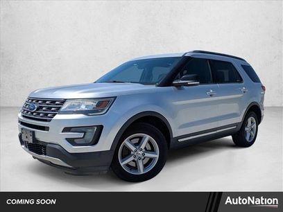 Used 2017 Ford Explorer XLT w/ Equipment Group 202A
