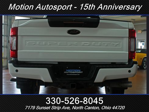 Used 2022 Ford F250 Lariat w/ Black Appearance Package image 9