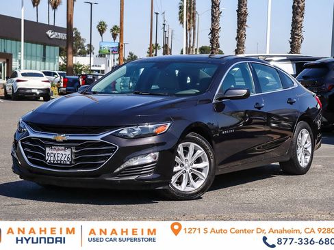 Used 2023 Chevrolet Malibu LT FWD image 1