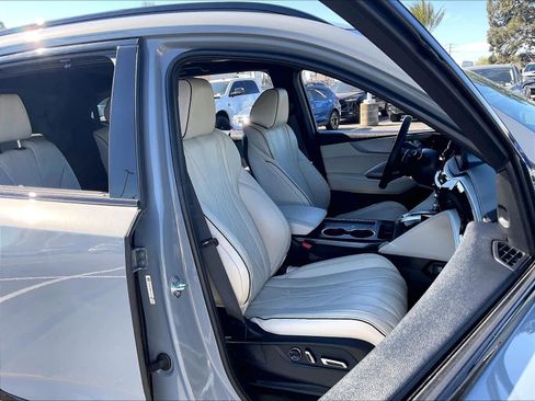 Used 2025 Acura MDX A-Spec image 10