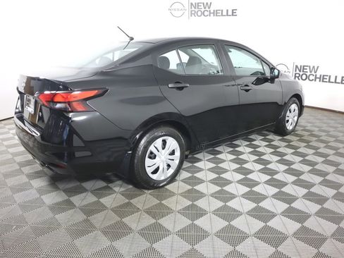 Certified 2025 Nissan Versa S w/ Trunk Package image 7