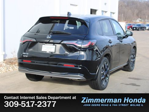 New 2026 Honda HR-V EX-L image 2