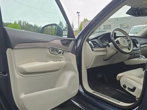 Used 2020 Volvo XC90 T8 Inscription AWD/4WD image 20