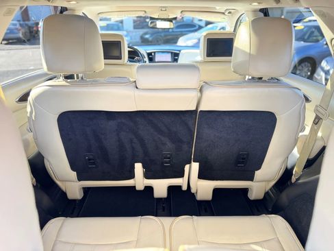 Used 2015 INFINITI QX60 AWD w/ Deluxe Touring Package image 18