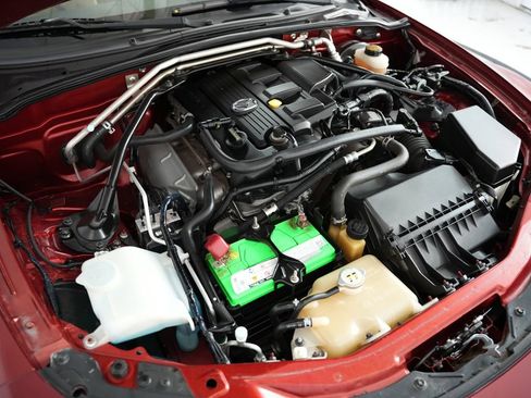 Used 2011 MAZDA MX-5 Miata Grand Touring w/ Premium Pkg image 42