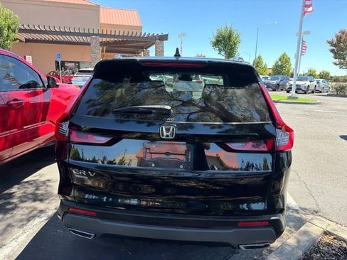 Used 2024 Honda CR-V Sport image 8