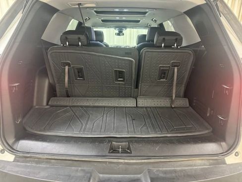 Used 2019 Chevrolet Traverse LT w/ LT Premium Package image 37