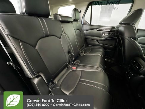 Used 2023 Honda Pilot Elite image 17