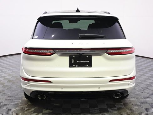 New 2026 Lincoln Corsair Reserve w/ Jet Appearance Package image 5