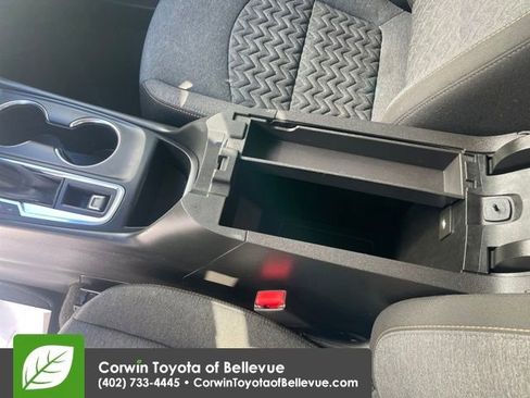 Used 2024 Chevrolet Equinox LT image 24