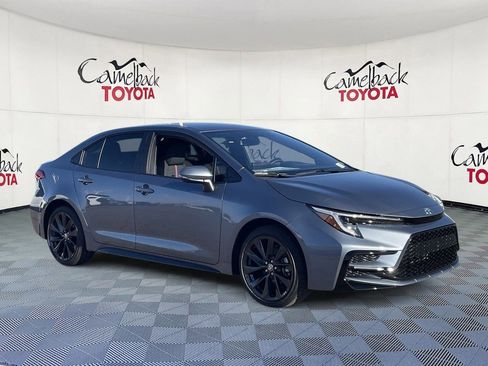 New 2026 Toyota Corolla SE image 2
