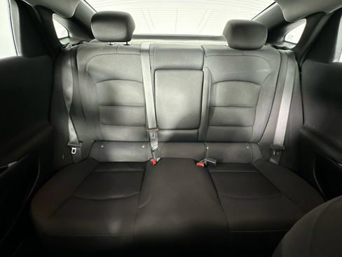 Used 2023 Chevrolet Malibu LT FWD image 13