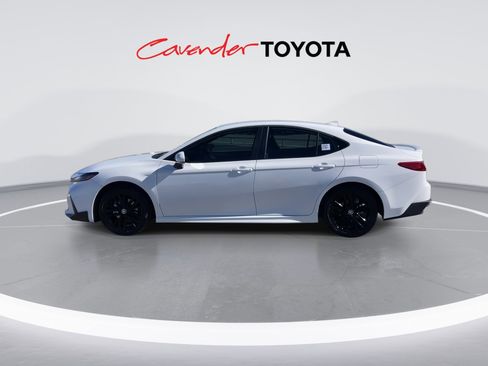 Certified 2026 Toyota Camry SE image 5