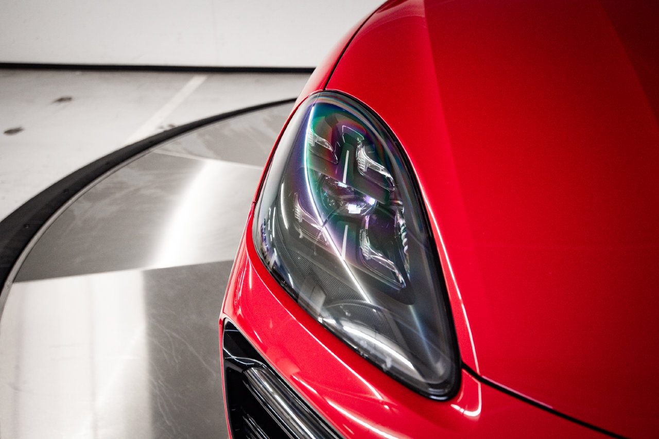 Certified 2022 Porsche Cayenne GTS AWD/4WD image 13