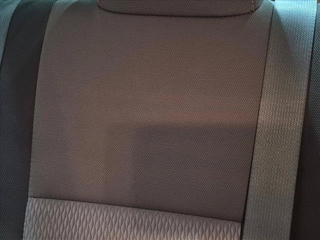 Used 2017 Toyota Corolla LE FWD image 19