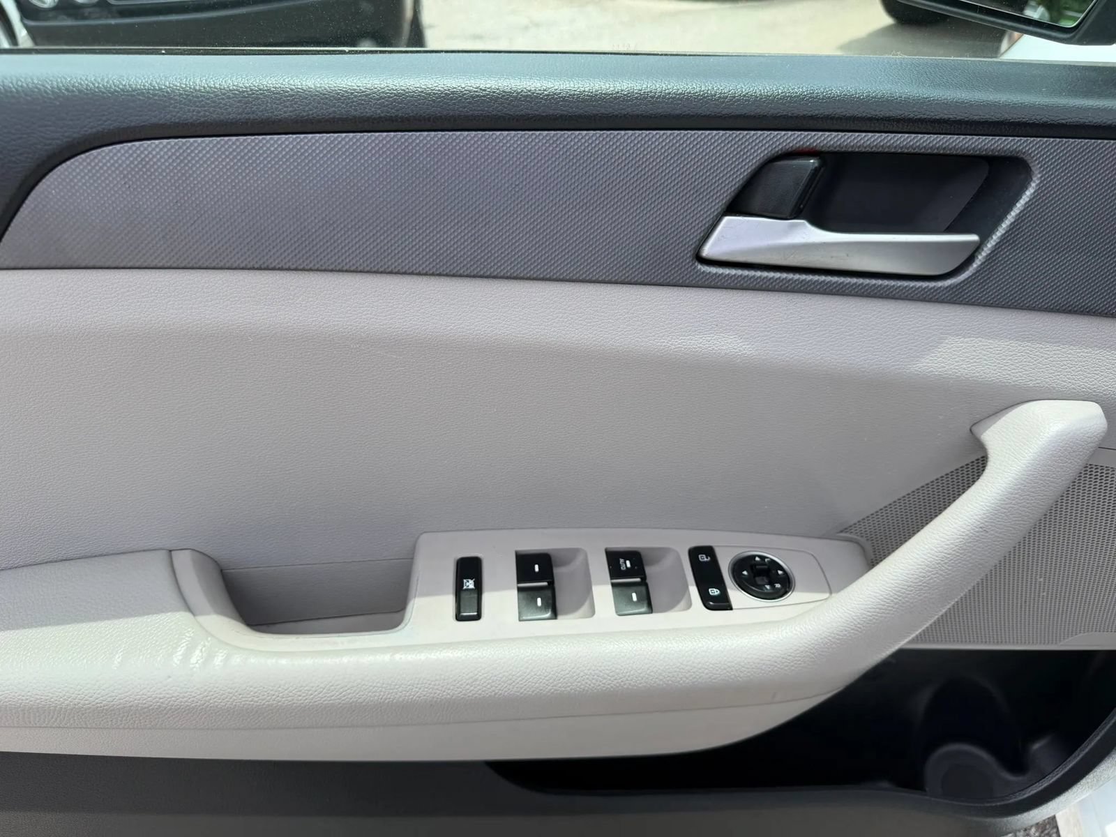 Used 2019 Hyundai Sonata SE FWD image 9