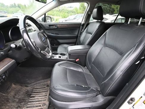 Used 2019 Subaru Outback 2.5i Limited w/ Popular Package #2 AWD/4WD image 7