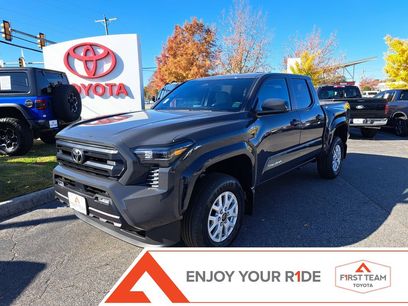 New 2025 Toyota Tacoma SR5