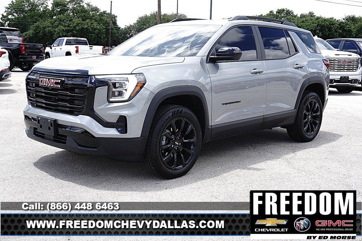New 2026 GMC Terrain Elevation w/ Elevation Premium Package FWD image 3