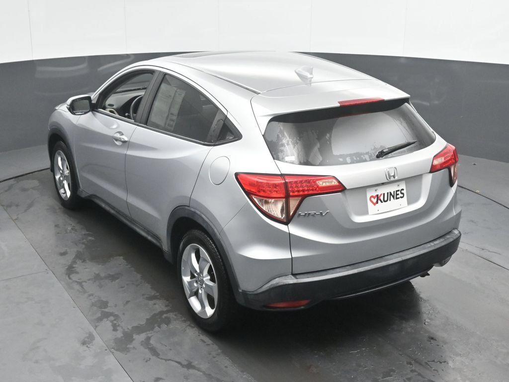 Used 2016 Honda HR-V EX image 26