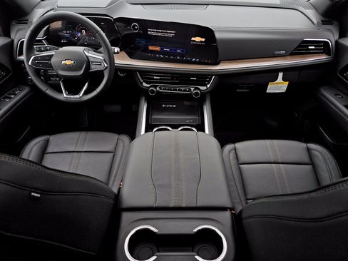 New 2026 Chevrolet Tahoe High Country RWD image 7