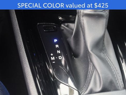 Certified 2021 Toyota C-HR XLE FWD image 4