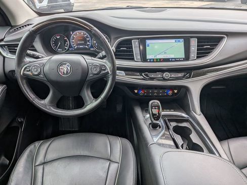 Used 2020 Buick Enclave Avenir w/ Avenir Technology Package image 24